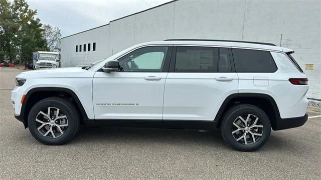 2025 Jeep Grand Cherokee GRAND CHEROKEE L LIMITED 4X4