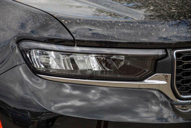 2025 Jeep Grand Cherokee GRAND CHEROKEE L LAREDO X 4X2