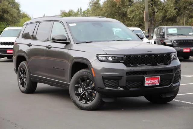 2025 Jeep Grand Cherokee GRAND CHEROKEE L ALTITUDE X 4X4