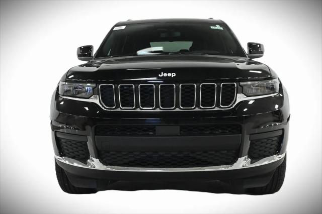 2025 Jeep Grand Cherokee GRAND CHEROKEE L LAREDO 4X4