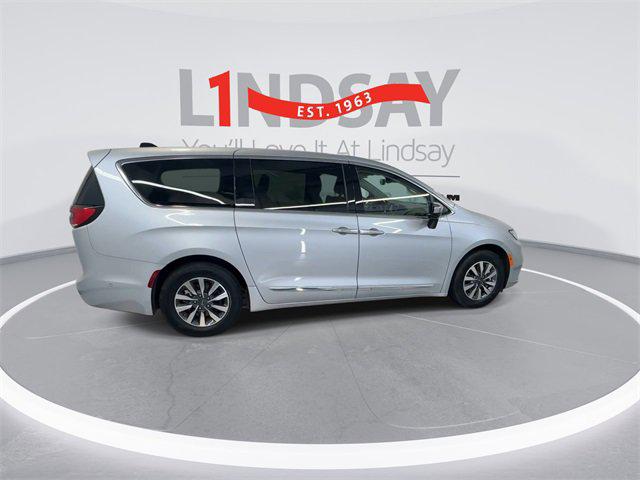 2023 Chrysler Pacifica Hybrid Limited