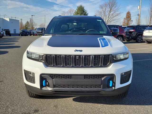 2022 Jeep Grand Cherokee 4xe Trailhawk 4x4