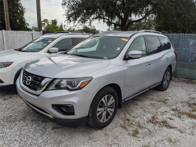 2019 Nissan Pathfinder S