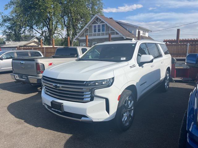 2022 Chevrolet Suburban 4WD High Country