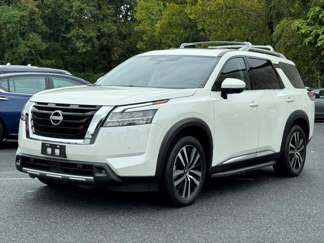 2023 Nissan Pathfinder Platinum 4WD