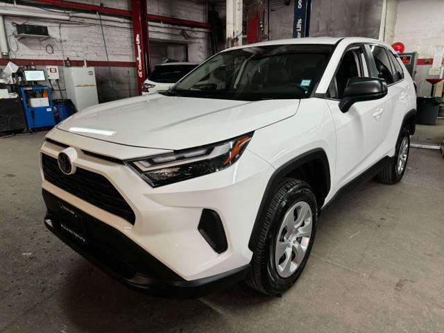 2023 Toyota RAV4 LE [14]