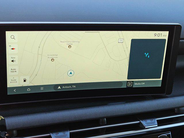 New 2025 Phantom Black Hyundai SEL Convenience AWD image 48