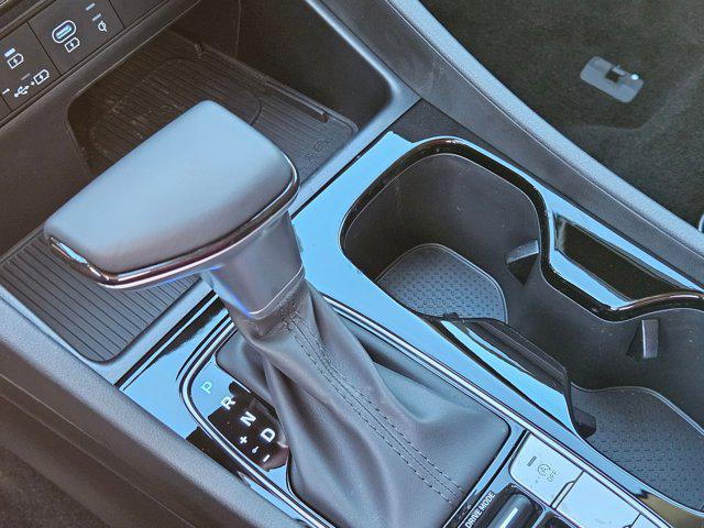 New 2025 Phantom Black Hyundai SEL Convenience AWD image 50