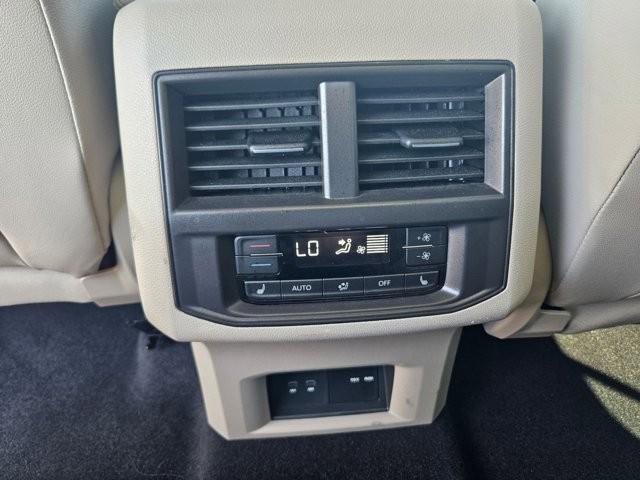 2021 Volkswagen Atlas 3.6L V6 SEL Premium