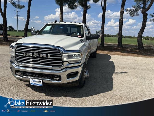 2022 RAM 3500 Laramie Crew Cab 4x4 8 Box