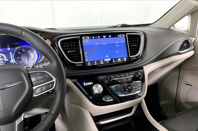 Used 2022 Chrysler Pacifica For Sale in Olive Branch, MS