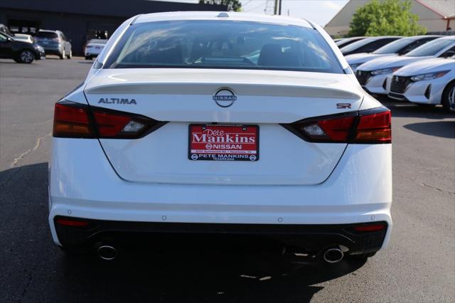 2025 Nissan Altima SR FWD