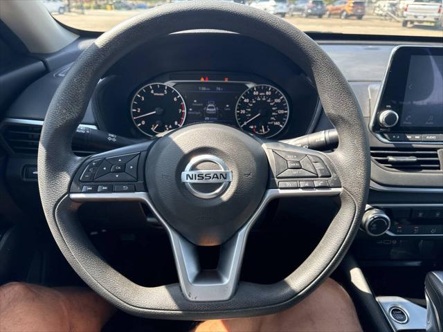 2021 Nissan Altima SV FWD