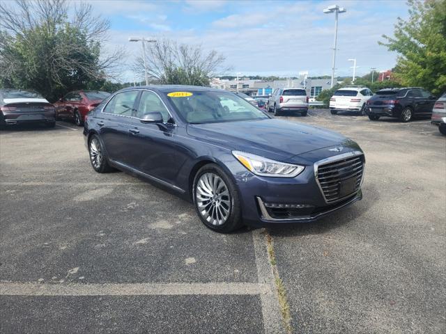 2017 Genesis G90