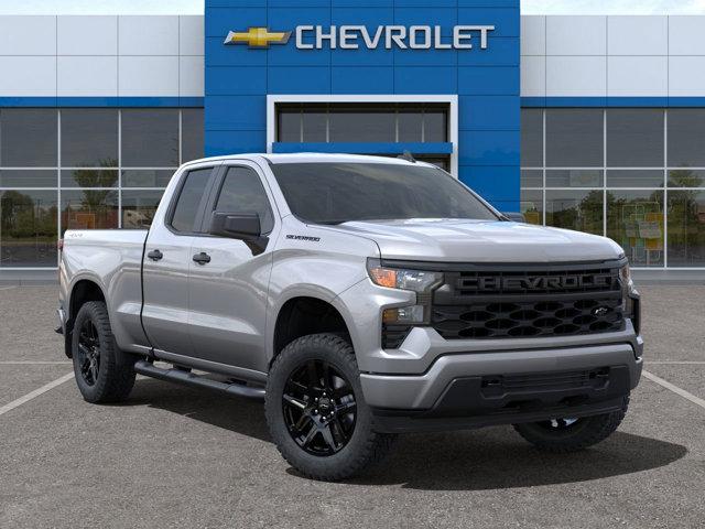 2024 Chevrolet Silverado 1500 4WD Double Cab Standard Bed Custom