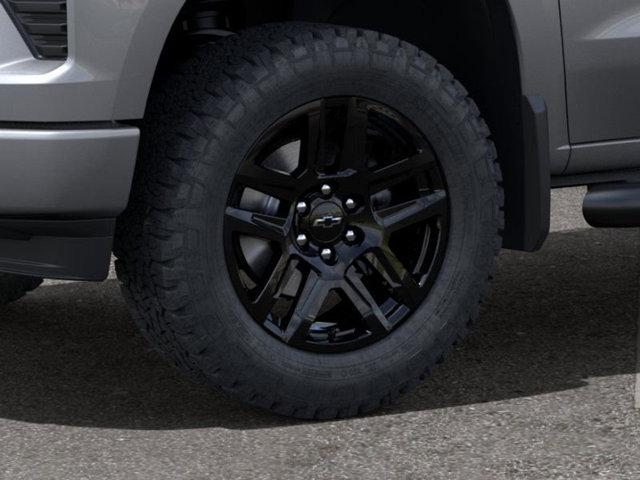 2024 Chevrolet Silverado 1500 4WD Double Cab Standard Bed Custom