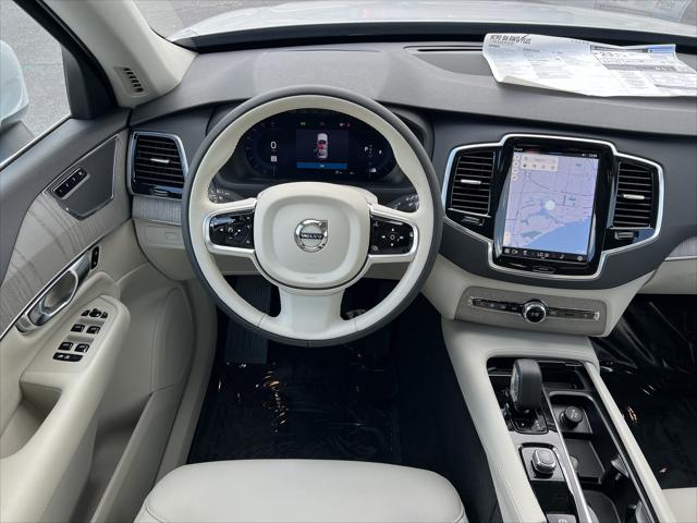 2025 Volvo XC90 Plus