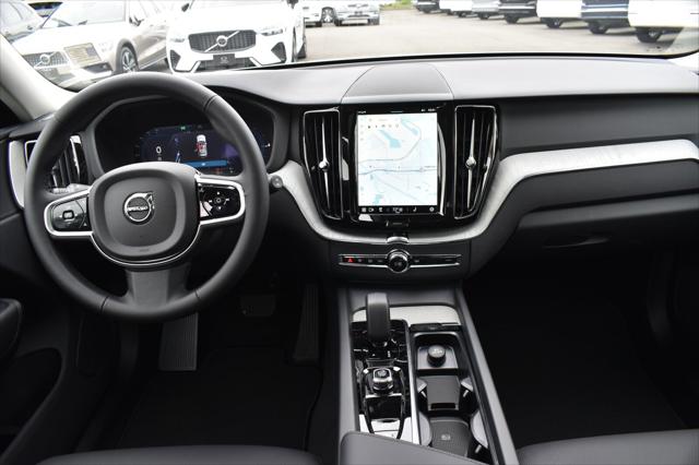 2025 Volvo XC60 Plug-In Hybrid Plus