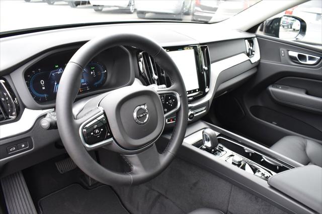 2025 Volvo XC60 Plug-In Hybrid Plus