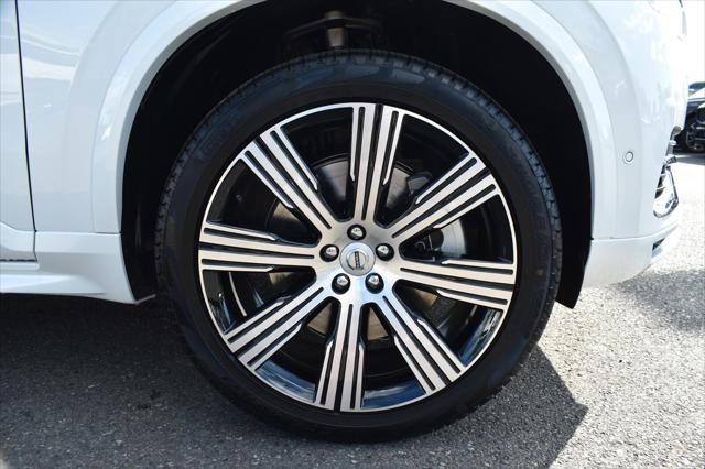 2025 Volvo XC90 Plug-In Hybrid Plus