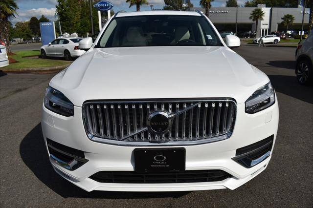 2025 Volvo XC90 Plug-In Hybrid Plus