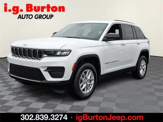 2025 Jeep Grand Cherokee GRAND CHEROKEE LAREDO X 4X4