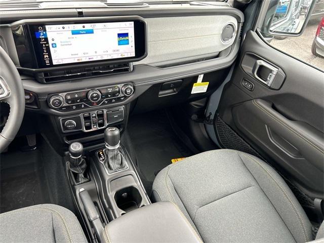 2024 Jeep Wrangler WRANGLER 4-DOOR SAHARA
