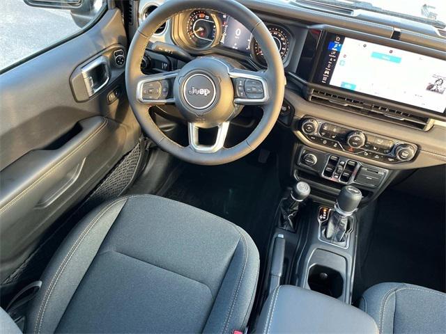 2024 Jeep Wrangler WRANGLER 4-DOOR SAHARA
