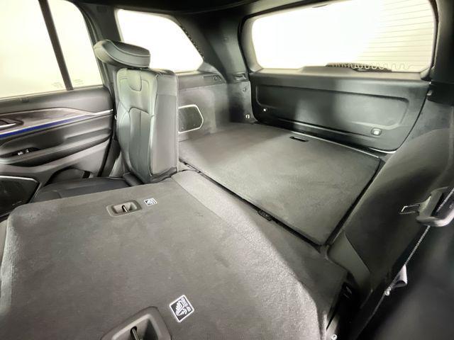 2025 Jeep Grand Cherokee GRAND CHEROKEE OVERLAND 4X4