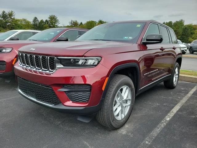 2025 Jeep Grand Cherokee GRAND CHEROKEE LAREDO X 4X4