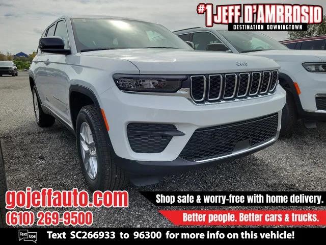 2025 Jeep Grand Cherokee GRAND CHEROKEE LAREDO X 4X4