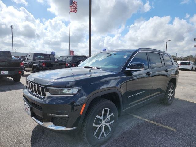 2025 Jeep Grand Cherokee GRAND CHEROKEE L LIMITED 4X4