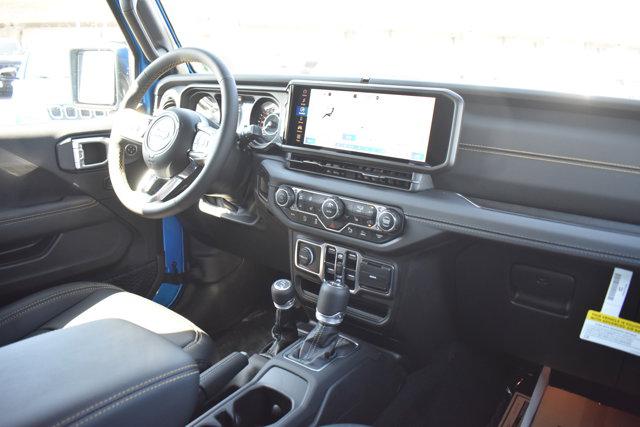 2024 Jeep Wrangler 4-Door Sahara 4x4