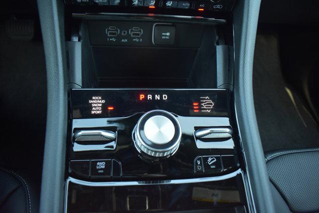 2025 Jeep Grand Cherokee Overland 4x4