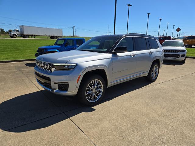 2025 Jeep Grand Cherokee GRAND CHEROKEE L SUMMIT 4X4