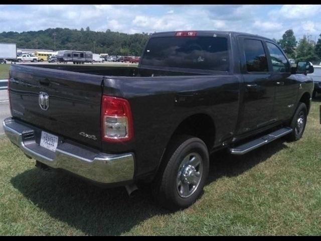 2022 RAM 2500 Big Horn Crew Cab 4x4 64 Box