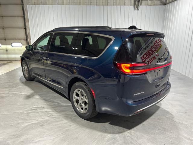 2023 Chrysler Pacifica Limited AWD