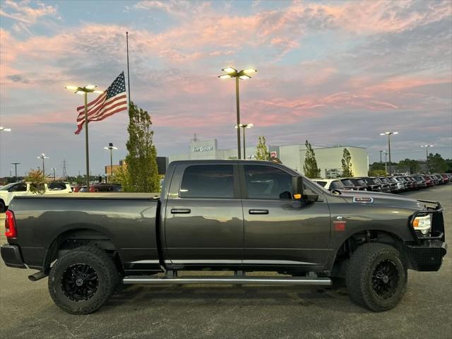 2020 RAM 2500 Big Horn Crew Cab 4X4 64 Box