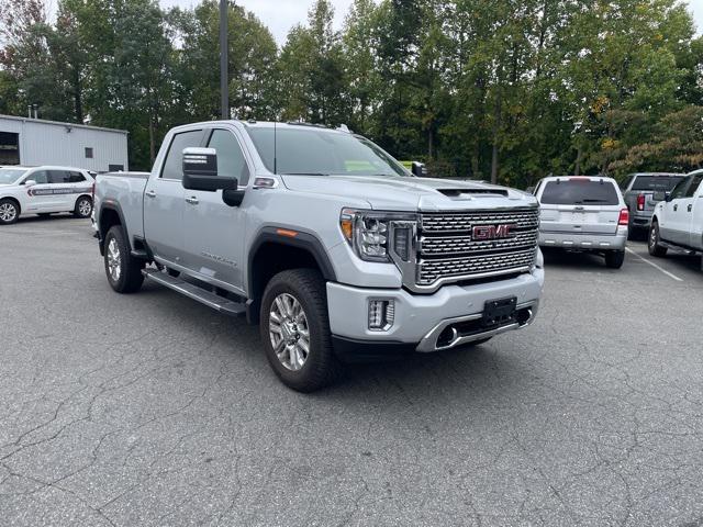 2023 GMC Sierra 2500HD 4WD Crew Cab Standard Bed Denali