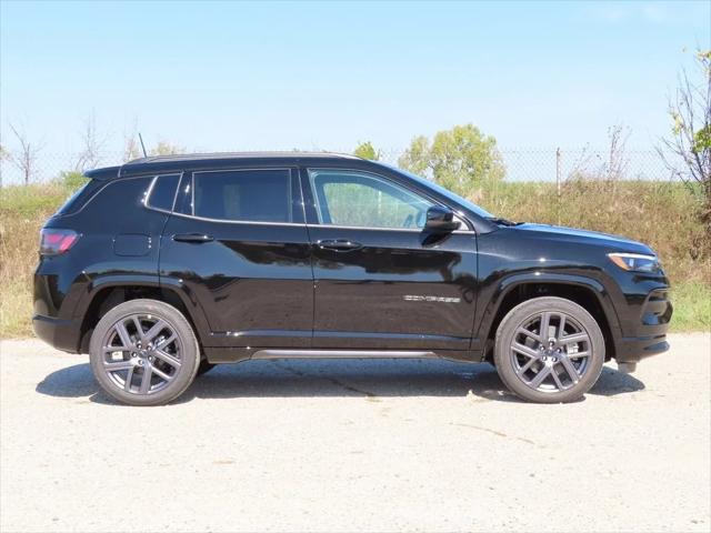 2025 Jeep Compass COMPASS LIMITED 4X4