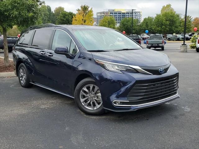 2023 Toyota Sienna XLE