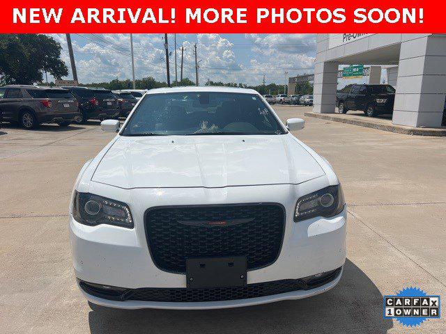 2022 Chrysler 300 S