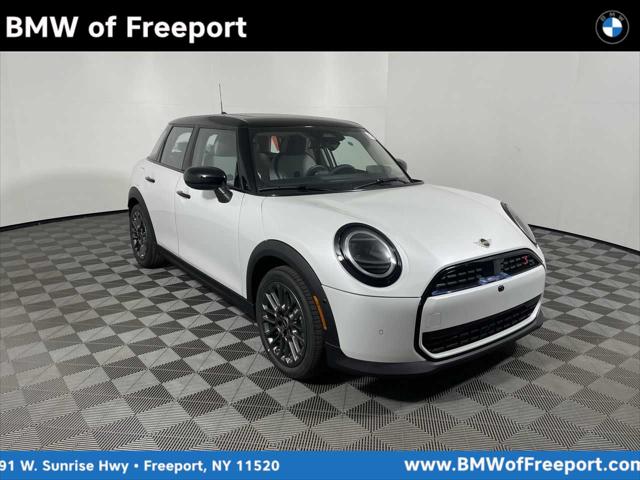 2025 MINI Hardtop 4 Door