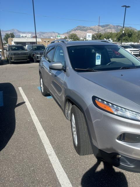 2017 Jeep Cherokee