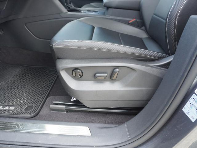 2021 Volkswagen Atlas Cross Sport 2.0T SE w/Technology