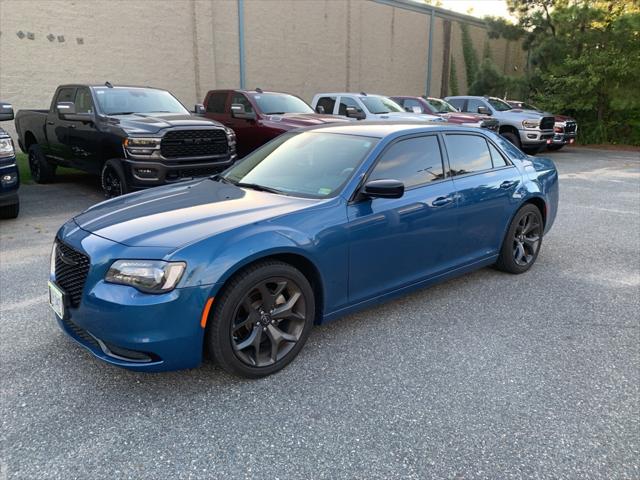 2023 Chrysler 300 Touring