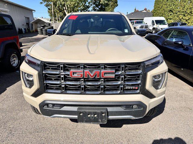 2023 GMC Canyon 4WD Crew Cab Short Box AT4