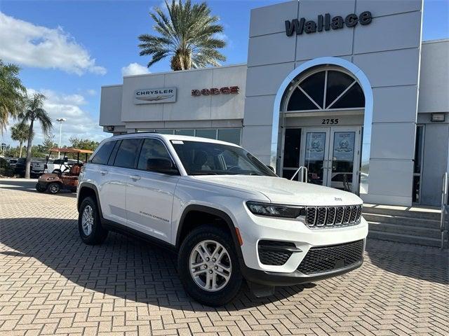 2025 Jeep Grand Cherokee GRAND CHEROKEE LAREDO 4X2