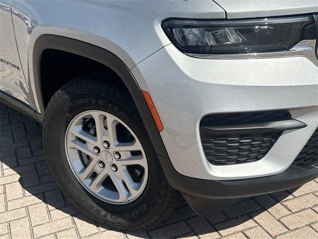 2025 Jeep Grand Cherokee GRAND CHEROKEE LAREDO 4X2