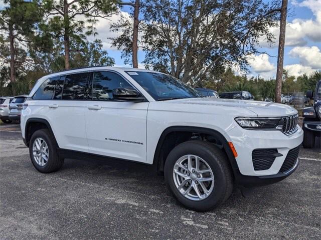 2025 Jeep Grand Cherokee GRAND CHEROKEE LAREDO X 4X2